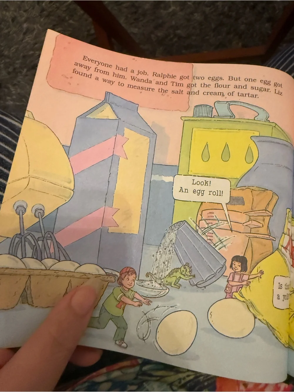 Scholastic The Magic School Bus Kids Paperback Book